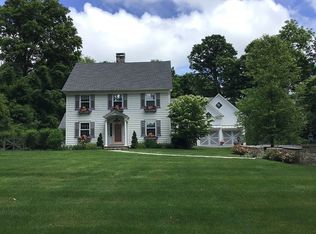 324 Wilton Rd W, Ridgefield, CT 06877