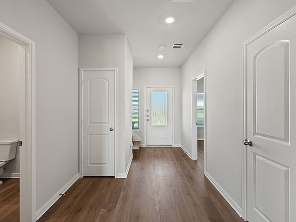4th image of 956 Camelia Grove Ct