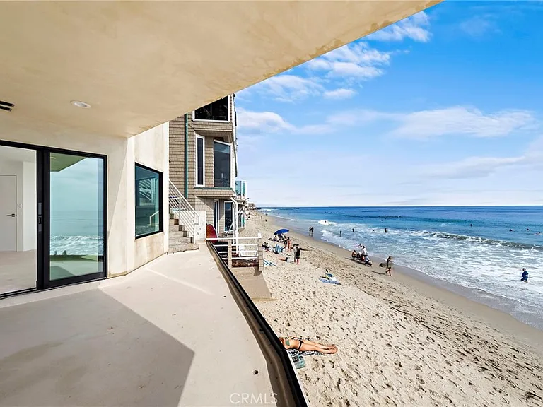 715 Oceanfront Front — Photo 39