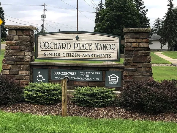 219 E Cleveland Ave #219, Owosso, MI 48867