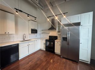 1715 Liberty Ln #103, Roswell, GA 30075