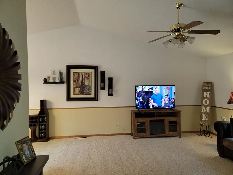 14 Columbia Ct — Photo 19