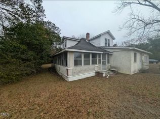 241 Oakdale Gin Rd, Raeford, NC 28376