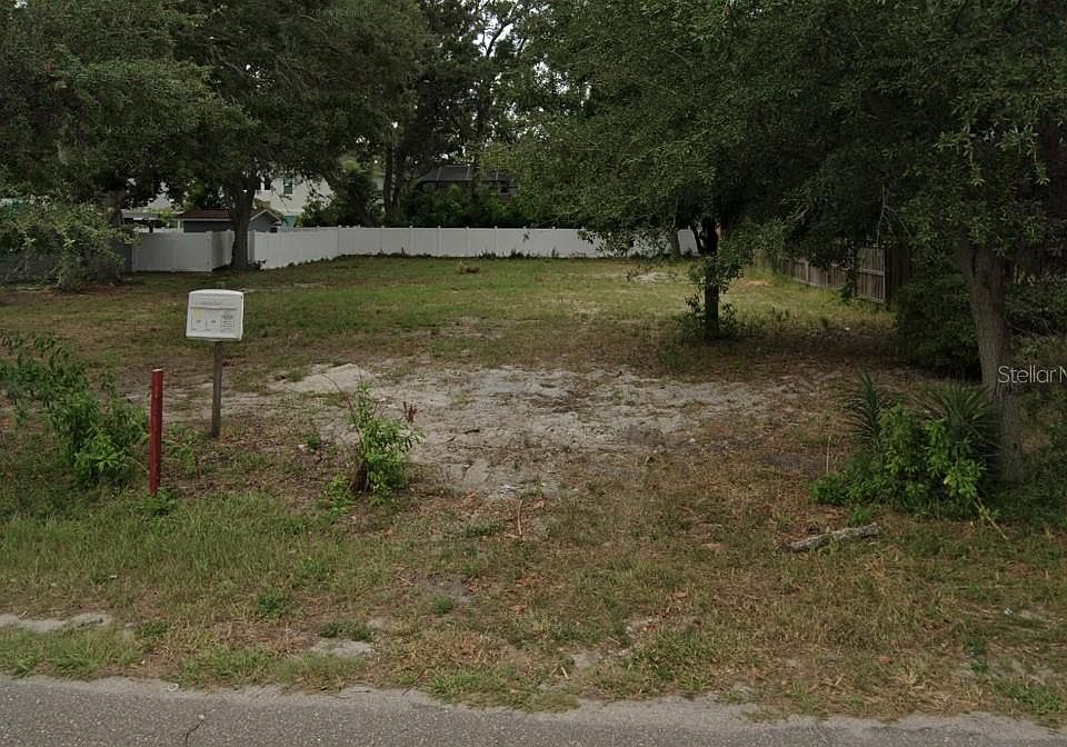 1st image of 2405 S LOIS AVENUE LOT 44