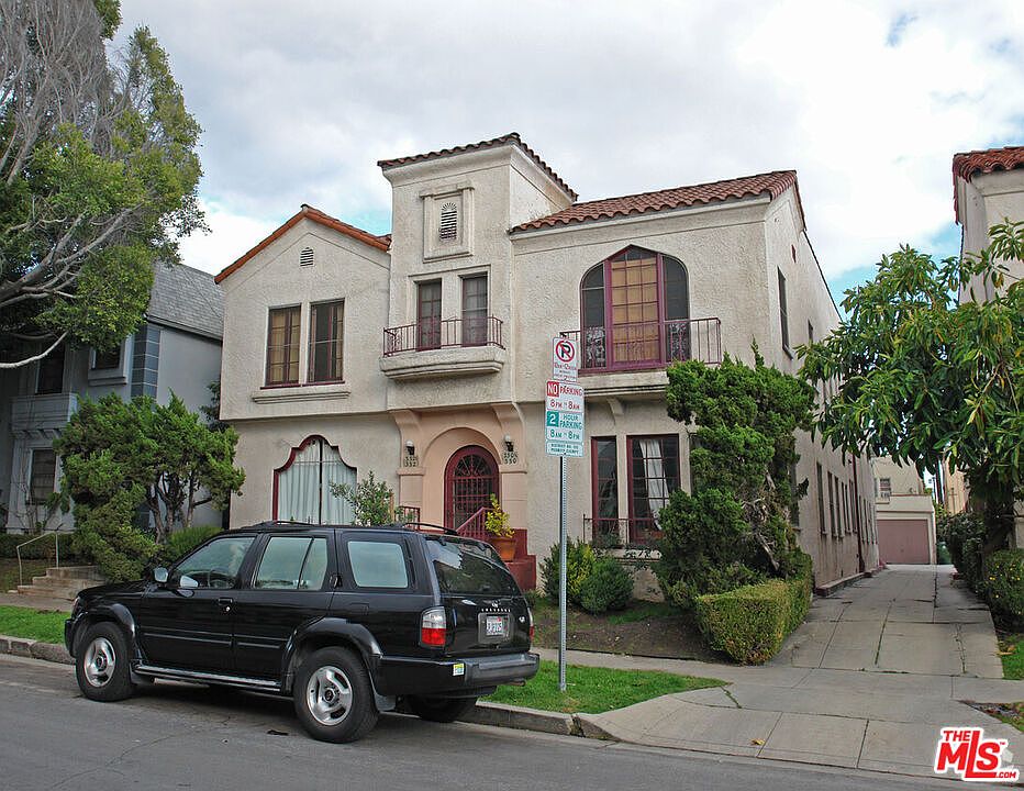 1st image of 330 N Curson Ave