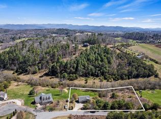 18 Benzington Way, Leicester, NC 28748