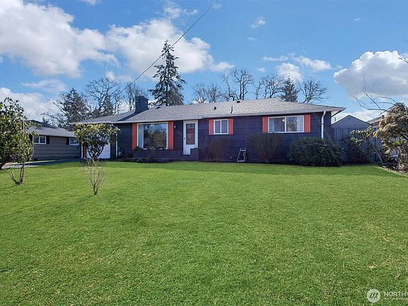 3rd image of 6826 87th Street SW