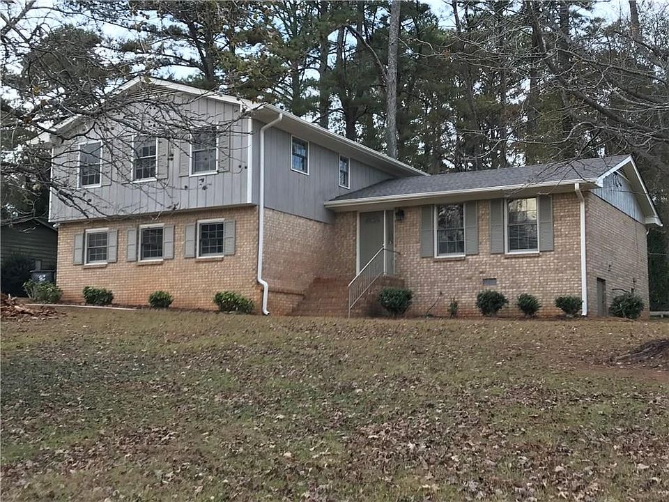 1st image of 3437 Larch Pine Dr