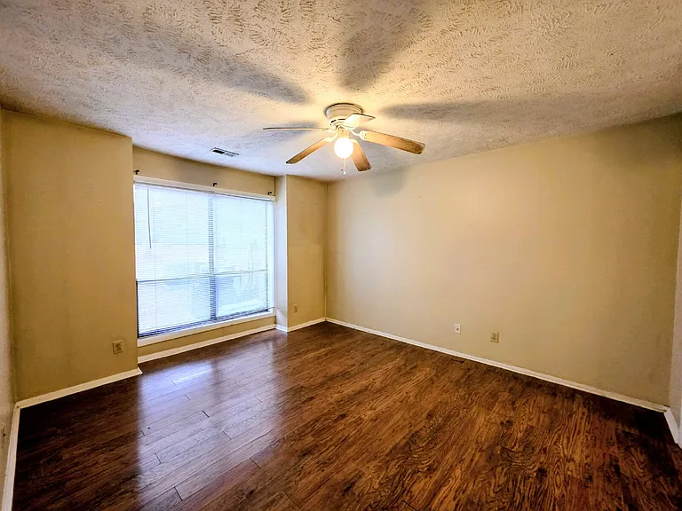 1861 Tryon Dr #3 — Photo 9
