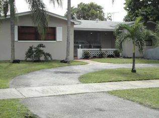 4916 Tyler St, Hollywood, FL 33021