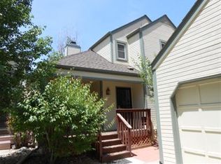 6419 S Filbert Ln, Centennial, CO 80121