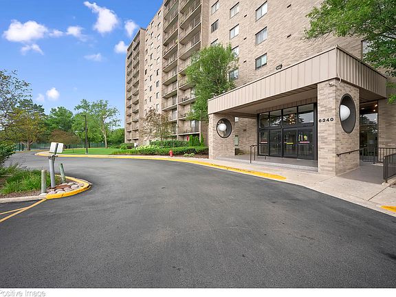 3rd image of 6340 Americana Dr APT 121