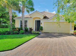 2600 Sunvale Ct, Cape Coral, FL 33991