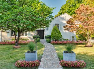 15 Hillside Road, Bronxville, NY 10708