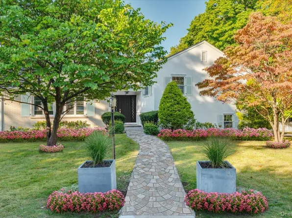 15 Hillside Road, Bronxville, NY 10708