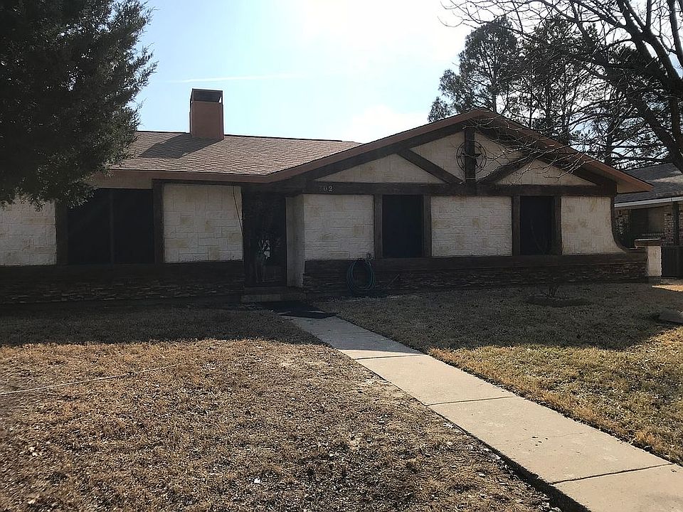 1st image of 702 Mockingbird Dr