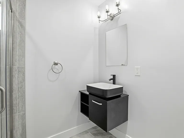 1802 Ponca Ct — Photo 7