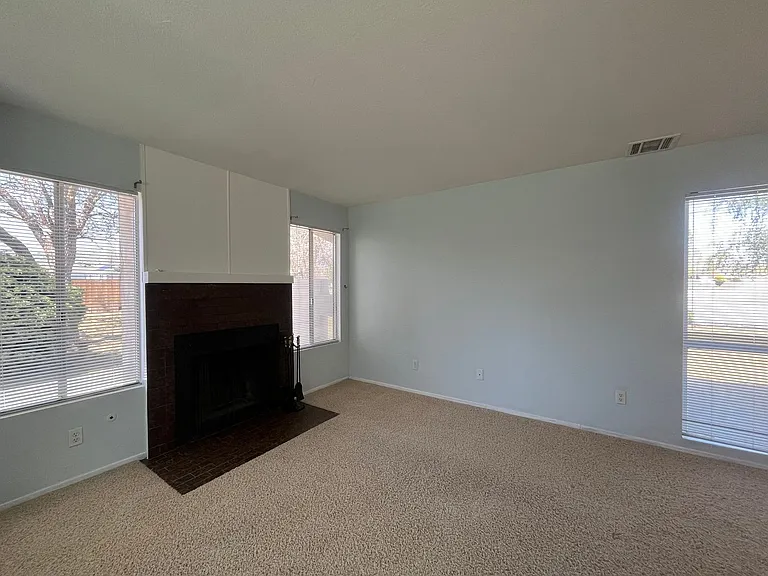 18241 Saint Andrews Dr #301 — Photo 4