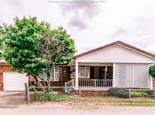 509 Sunset Dr, Ravenswood, WV 26164