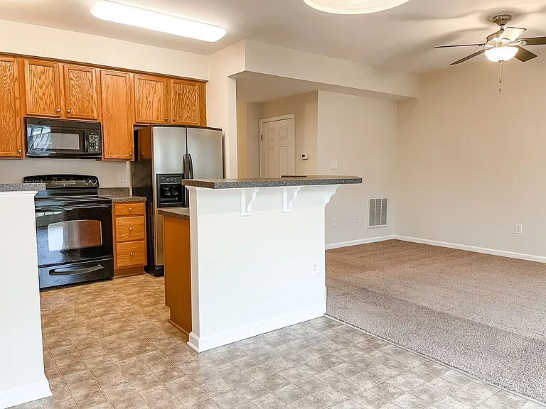 120 Kelly St — Photo 12