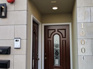 1000 Mount Vernon St #C1, Philadelphia, PA