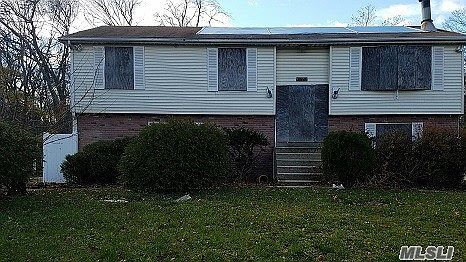 1st image of 22 Hickory St