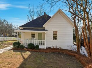 1966 Butler Way NW, Atlanta, GA 30318