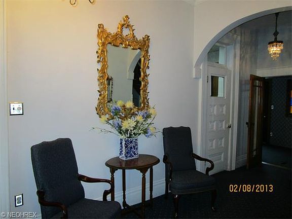 5th image of 825 Adair Ave