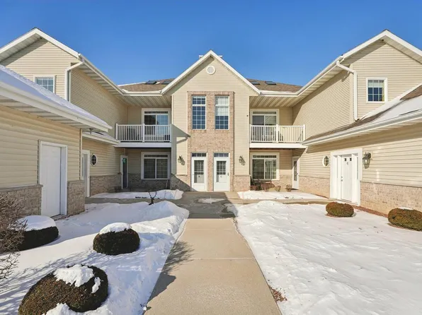 1620 Grey Fox TRAIL #D, Mukwonago, WI 53149