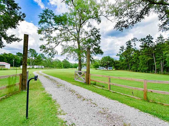 3rd image of 2501 County Road 4191