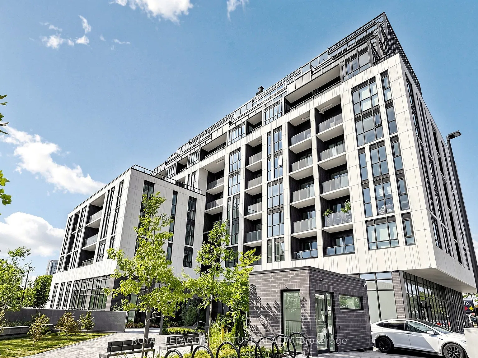 1 bed, $2,350 — Photo 1