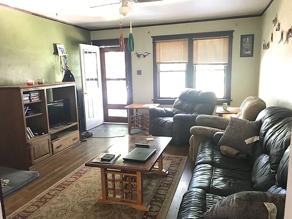 5th image of 605 S 14th St