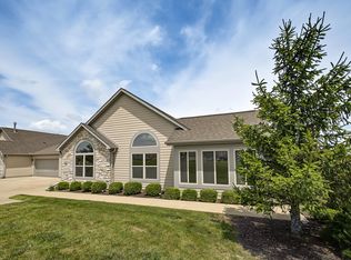 2712 J T Coffman Dr, Champaign, IL 61822