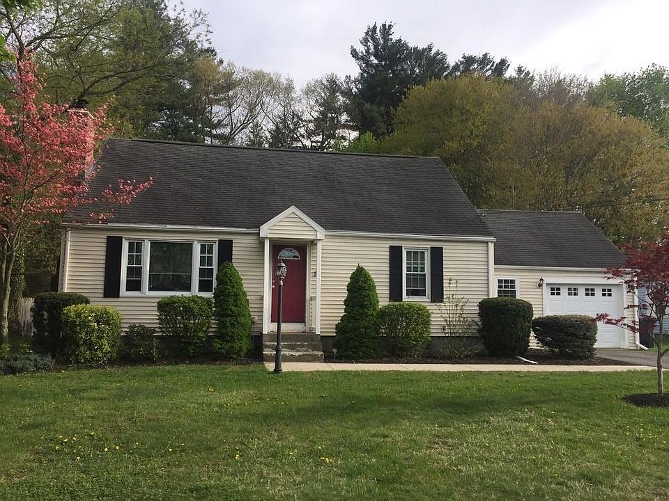 1st image of 25 Fairlawn St