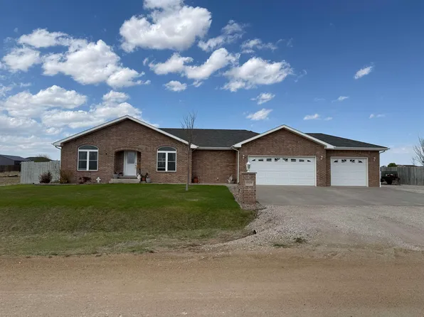 2217 Clay Dr, Hays, KS 67601