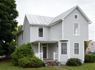 815 Bank St, Shenandoah, VA 22849