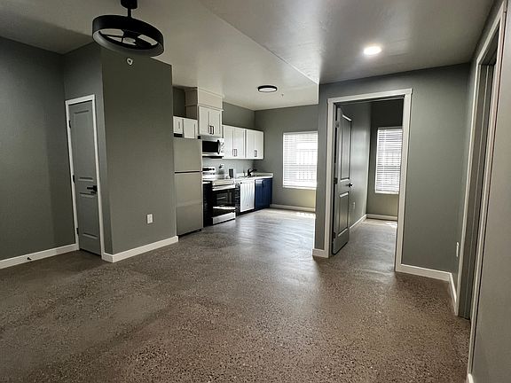 5th image of 11715 Menaul Blvd NE #A