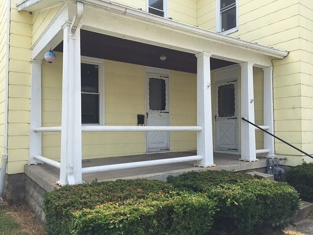1st image of 220 Suttman St
