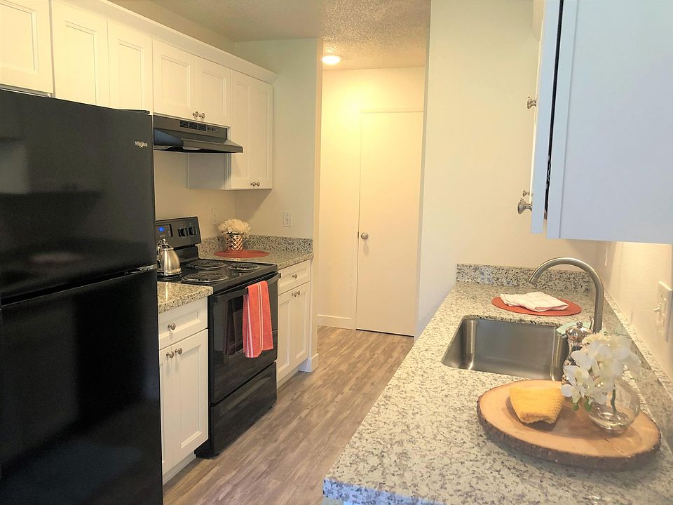 2x1.5 kitchen