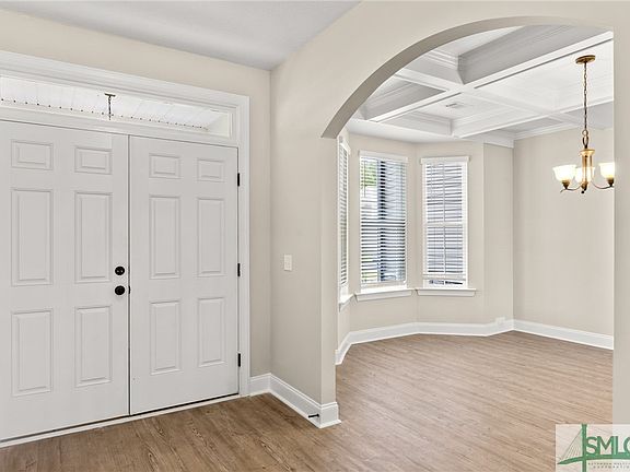 3rd image of 13 Belvedere Drive