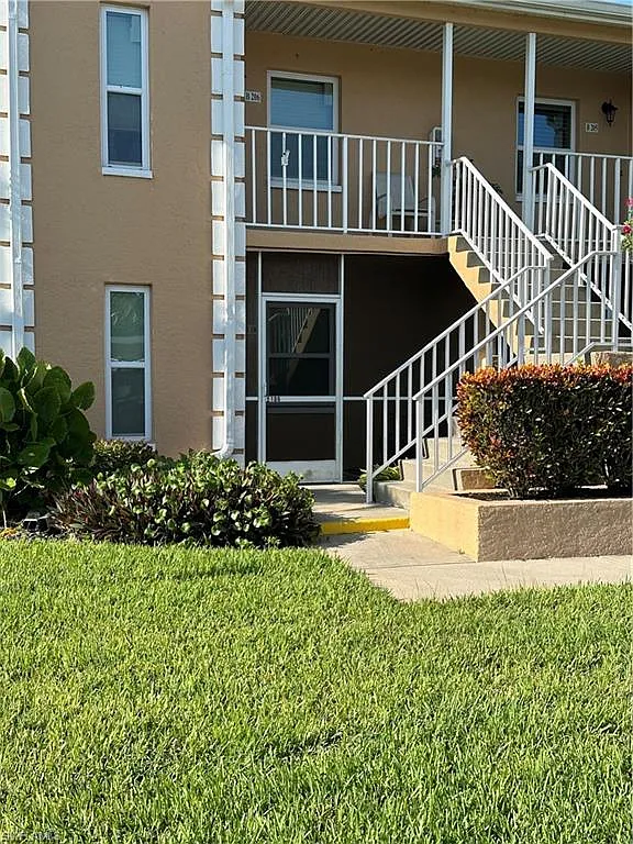 2 bed, 2.0 bath, 1129 sqft, $2,100 — Photo 1