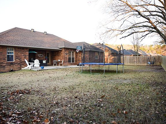 3rd image of 154 Sagewood Ln