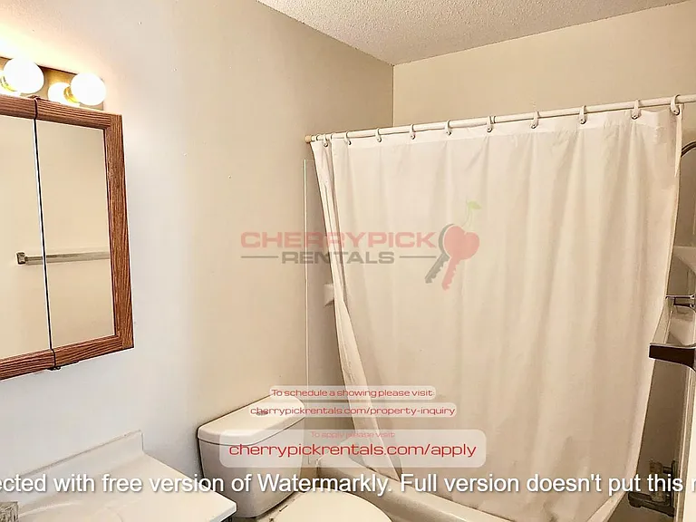 2534 Avenue A #11 — Photo 11