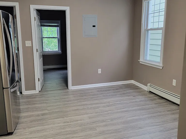 15 Somerset St #2 — Photo 13