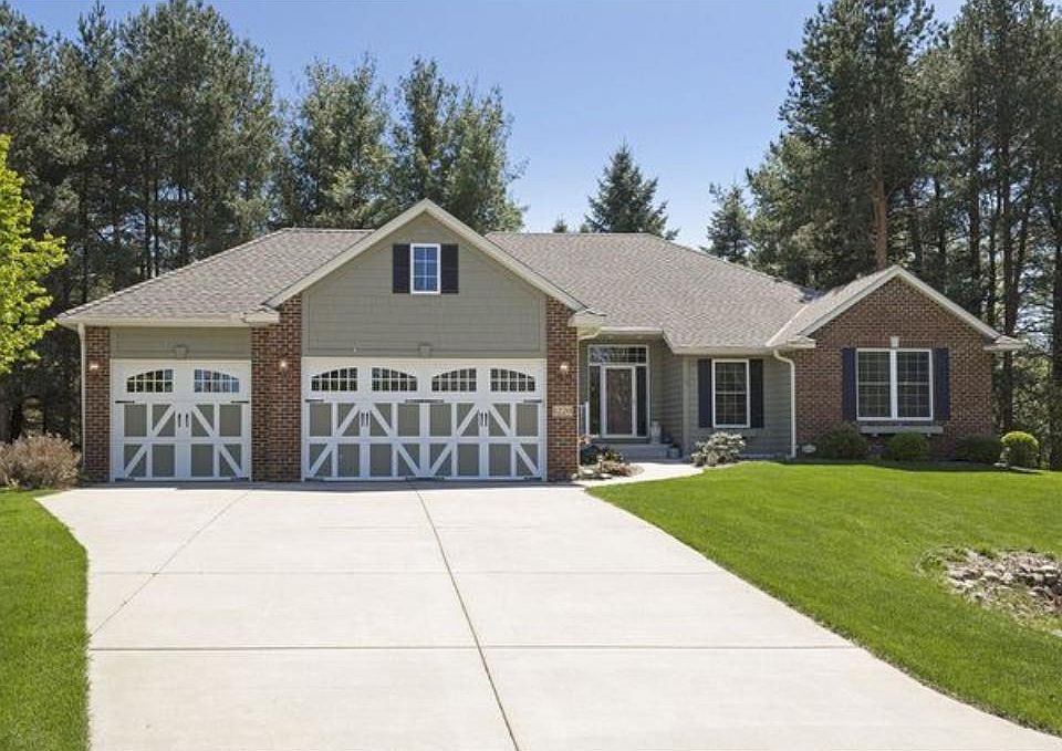 1st image of 1220 Peregrine Cir