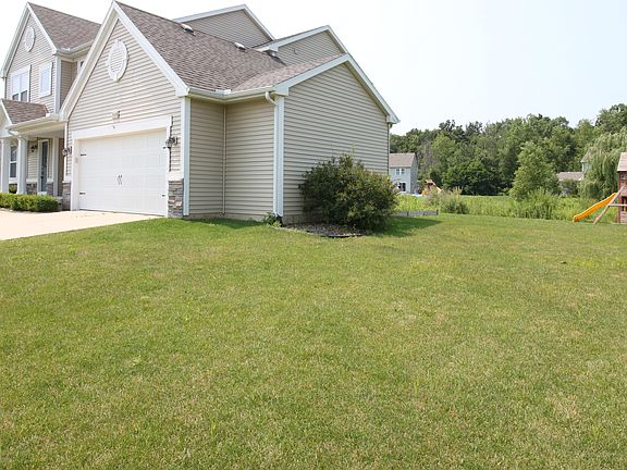 2nd image of 360 Winged Foot Dr