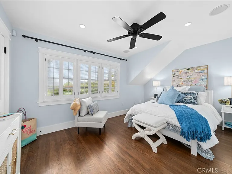 420 Acacia Ave — Photo 15