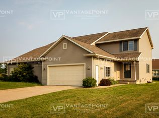 2884 Nandina Way, Green Bay, WI 54313