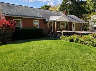 41 Sunset Dr, Binghamton, NY 13905