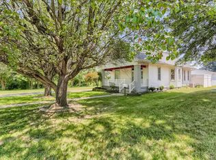 2009 Harmony Way, Evansville, IN 47720